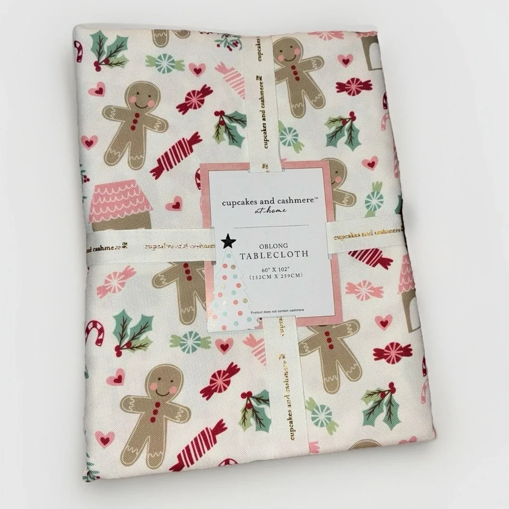 Cupcakes and Cashmere Gingerbread Oblong Tablecloth NEW‎ Christmas | Ships fast!